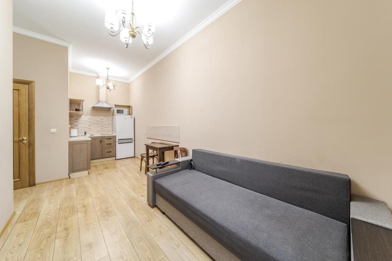 Apartment On Stavropihiiska Street 1 Leopoli Esterno foto