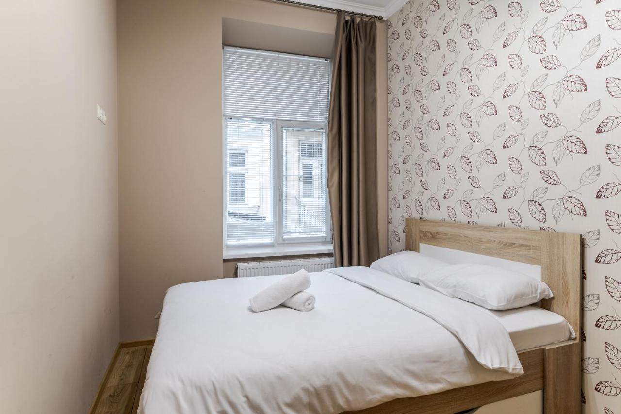 Apartment On Stavropihiiska Street 1 Leopoli Esterno foto